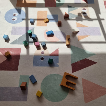 Hueppi Spell The Fun Alphabet Rug Round washable children's rug