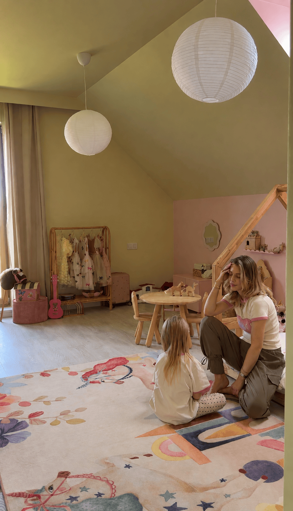 Hueppi rug in a real home