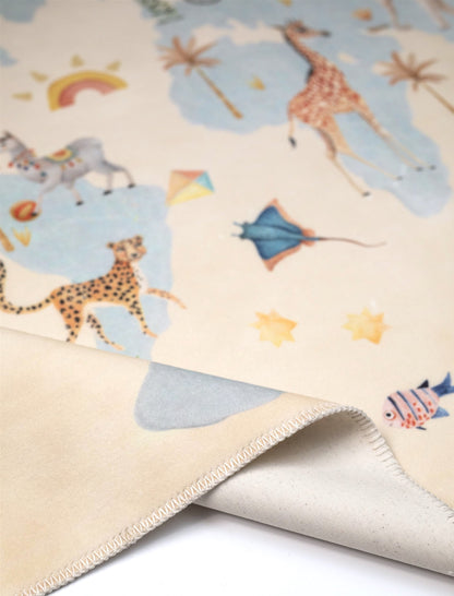 Hueppi Around The World Round washable children's rug
