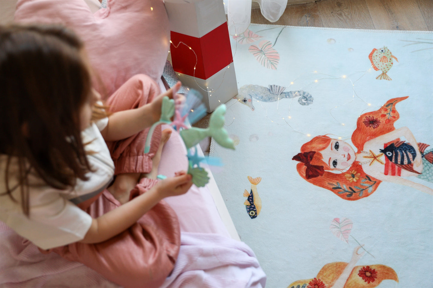 mermaid sea fish coral carpet for kids. mermaid sea fish coral rug for kids room. Machine washable and nontoxic rug