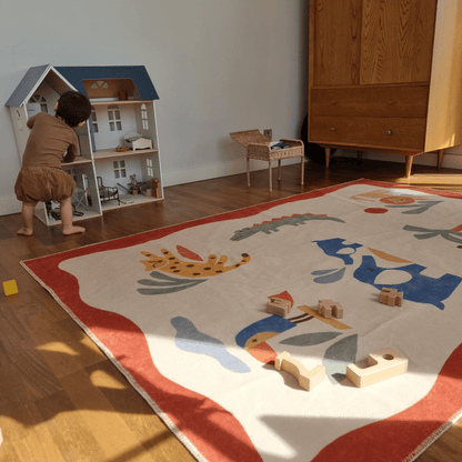 Hueppi Tails and Trails Safari washable children's rug