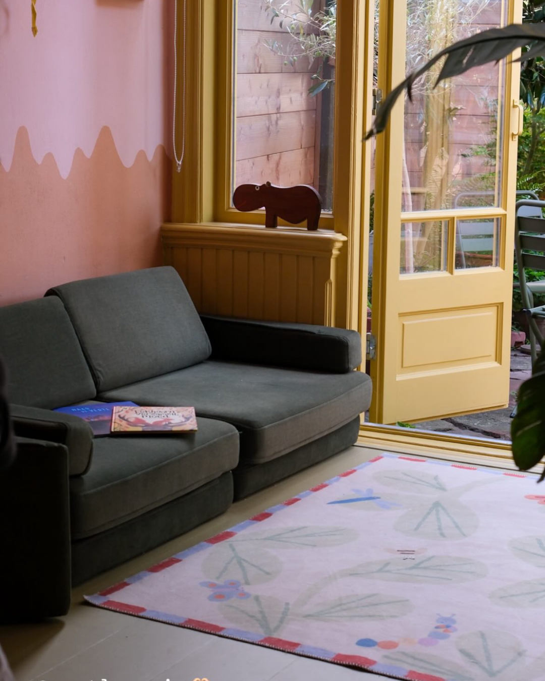 LEAFLINGS BOTANICAL KID’S RUG